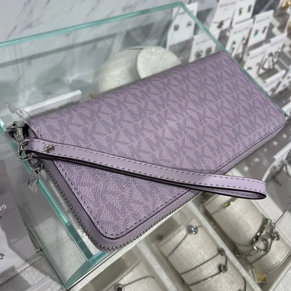 MICHAEL KORS Jet Set Large Signature Logo Continental Wallet Wristlet Lt Quartz - Picture 12 of 16